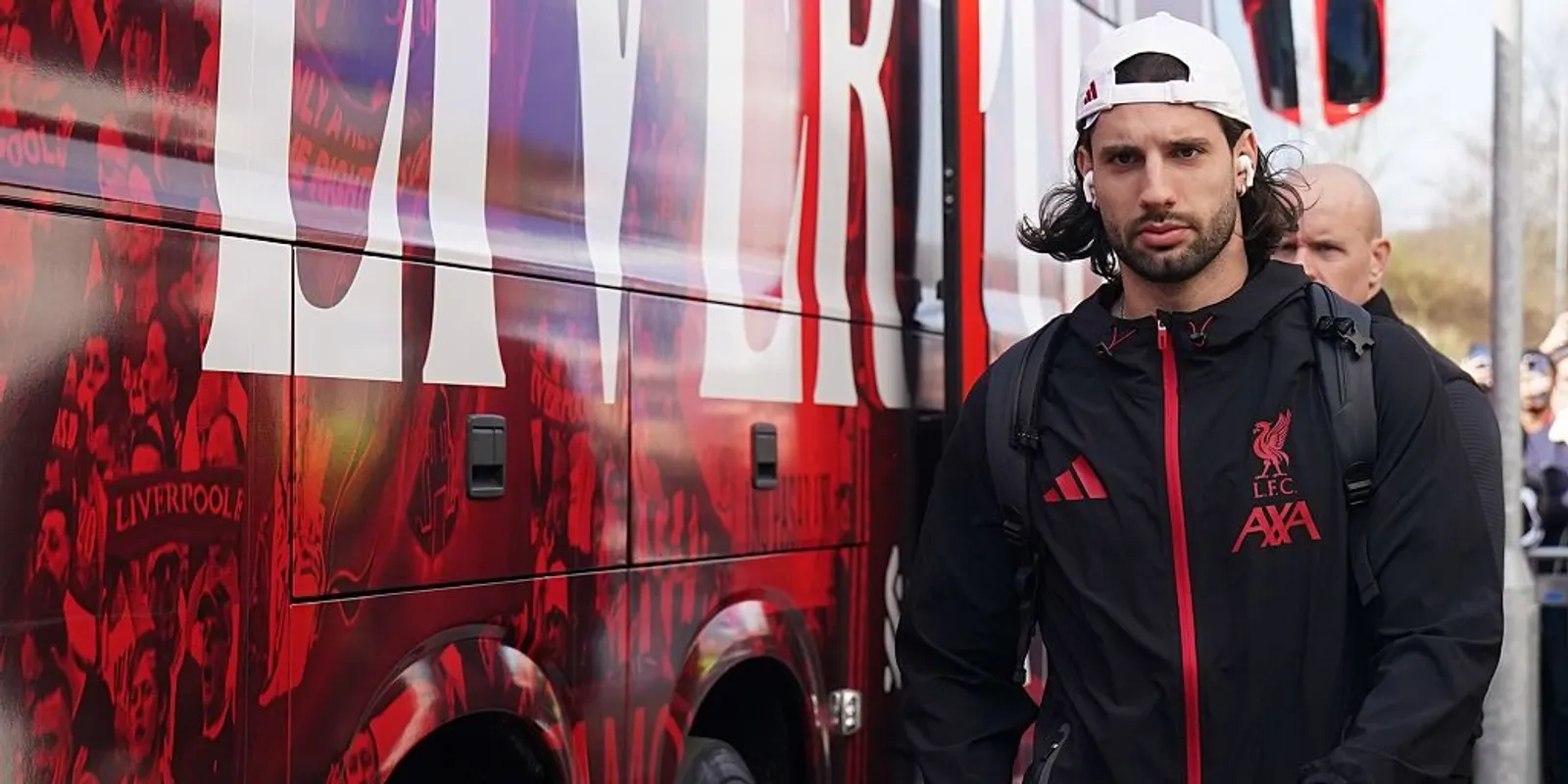 Szoboszlai miatt találgatnak a Liverpool drukkerei