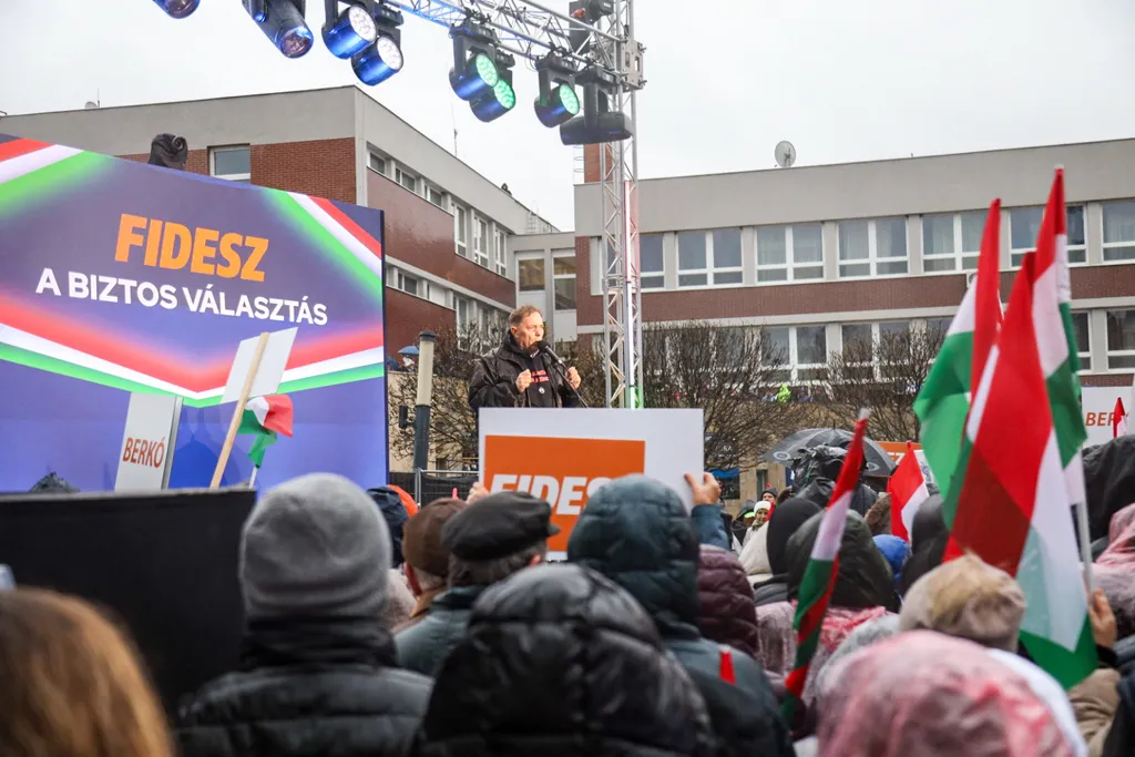 Orbán Viktor Országjárás Szolnok 2026.03.30.
Pócs János