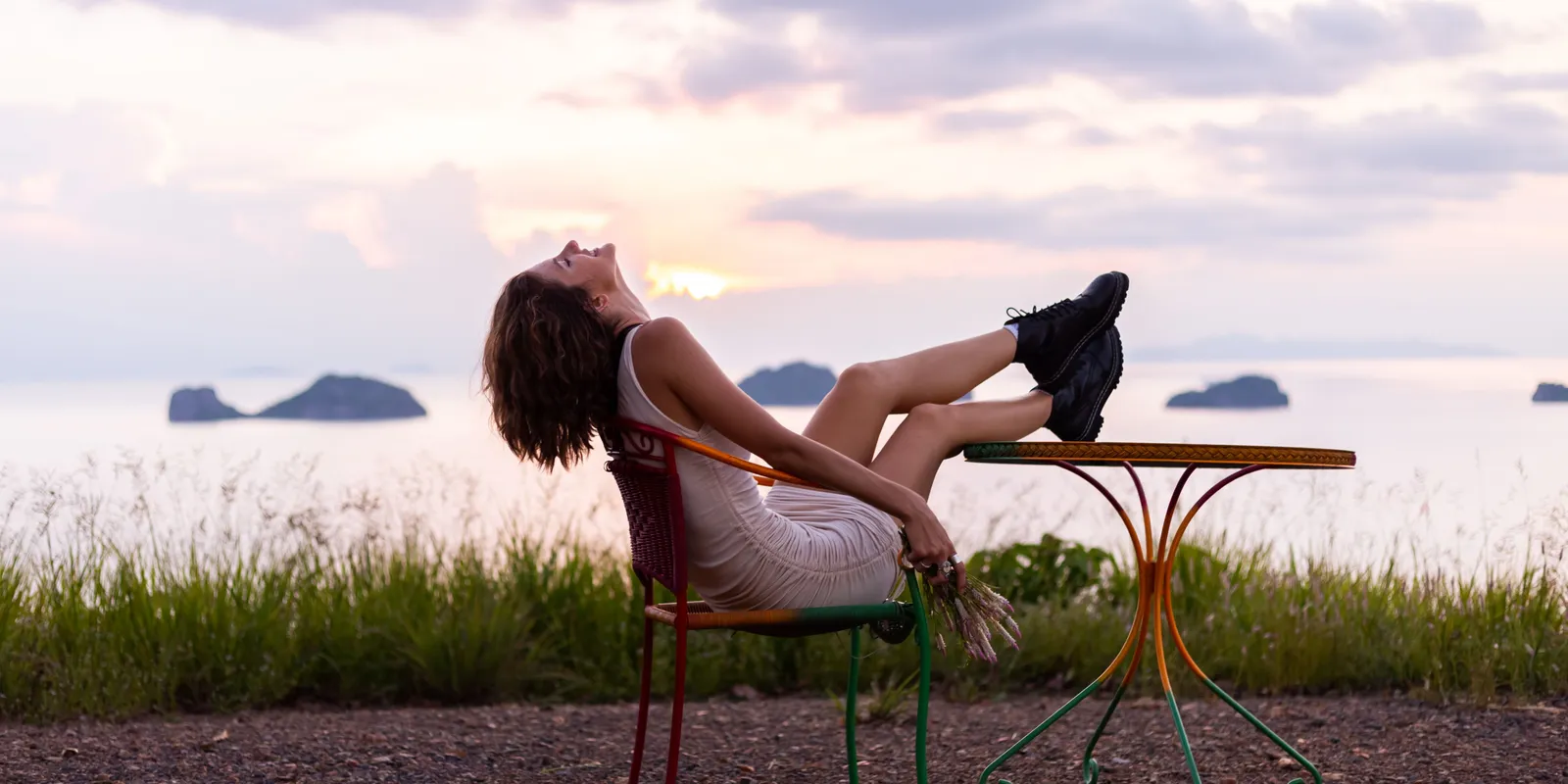 Vadiúj trend! A Z generáció csak ül és nem csinál semmit