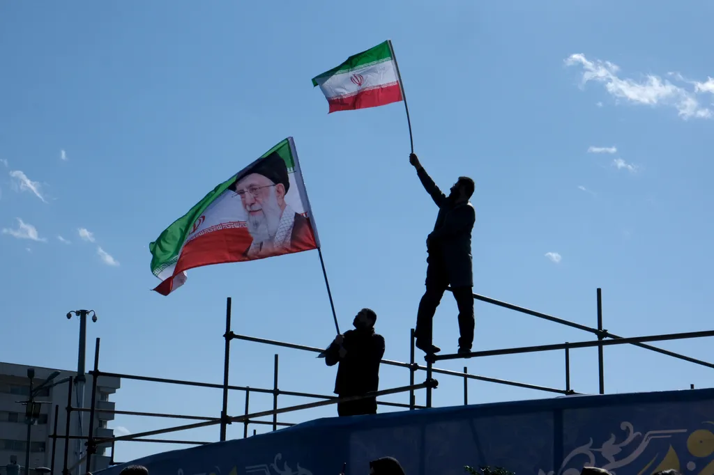 Iráni háborús képek