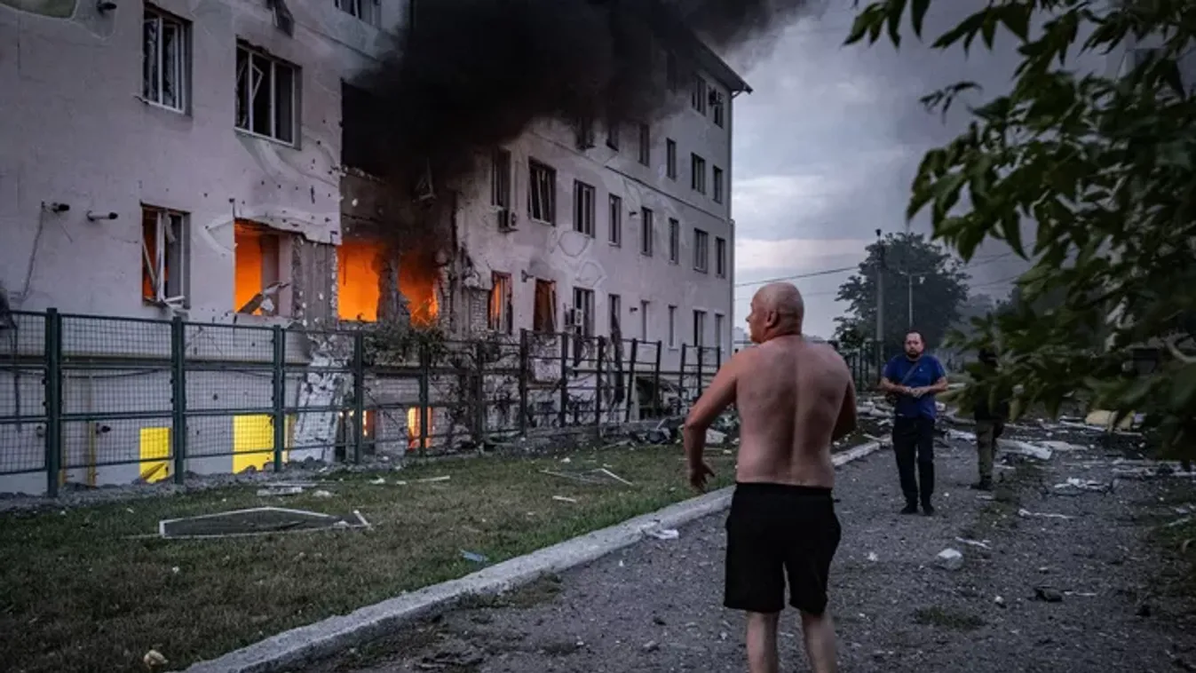 Több mint 240 ezer háborús bűncselekményt követtek el