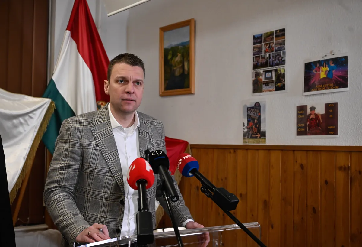 POGÁCSÁS Tibor; MENCZER Tamás