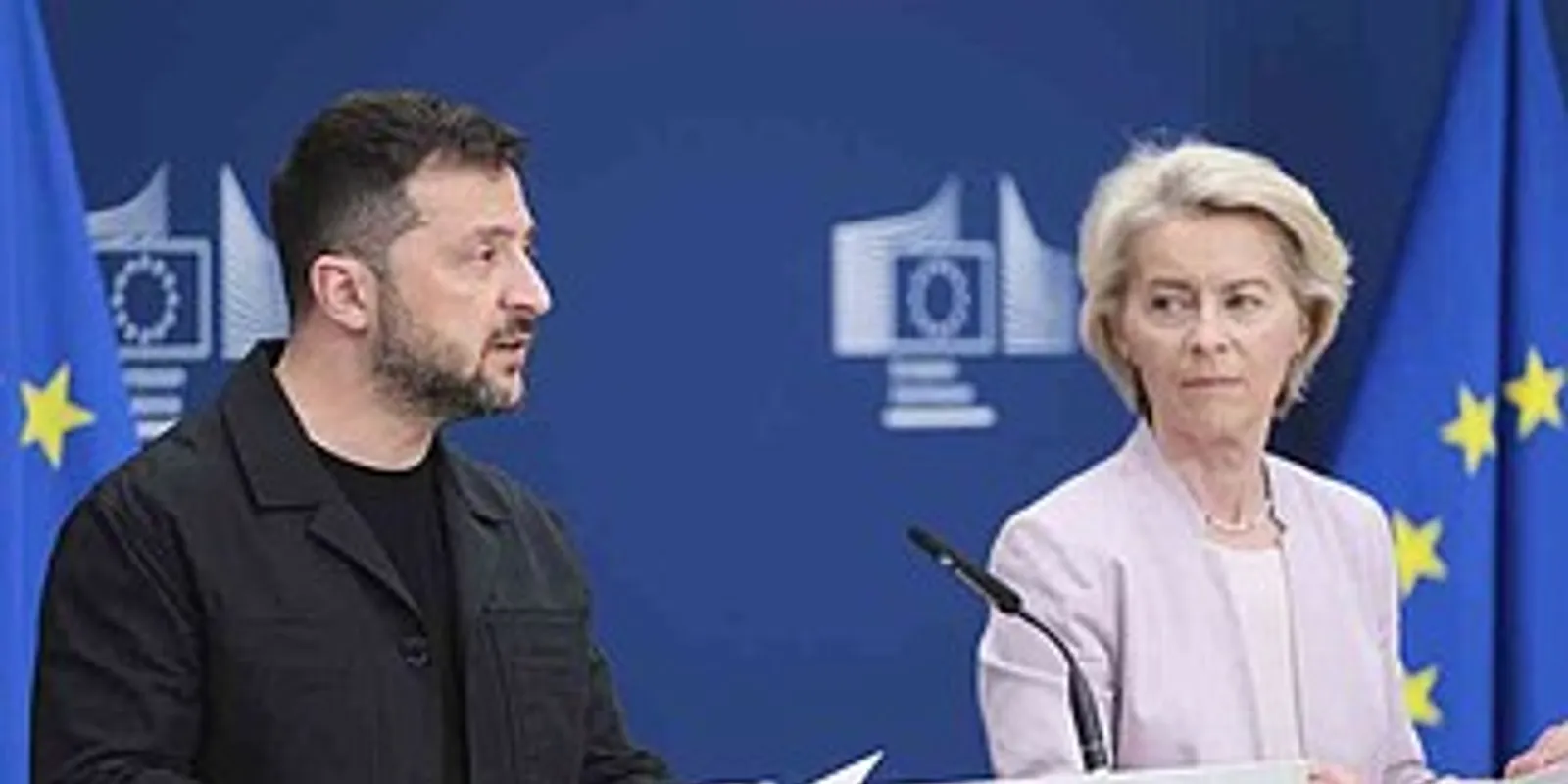 Ursula von der Leyen összejátszik Volodimir Zelenszkijjel