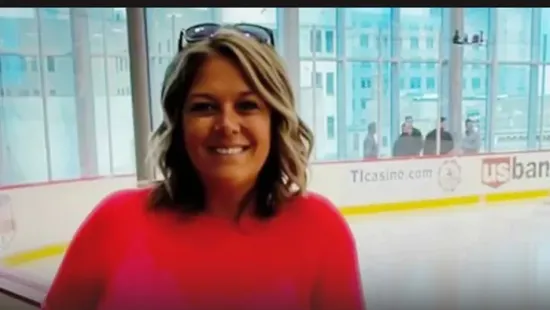 Három tündéri kisgyerekével halt szörnyet tűzvészben a népszerű riporternő