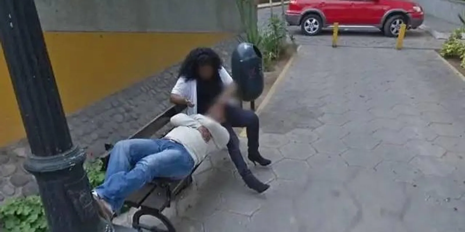 A Google Térkép buktatta le a hűtlen feleséget