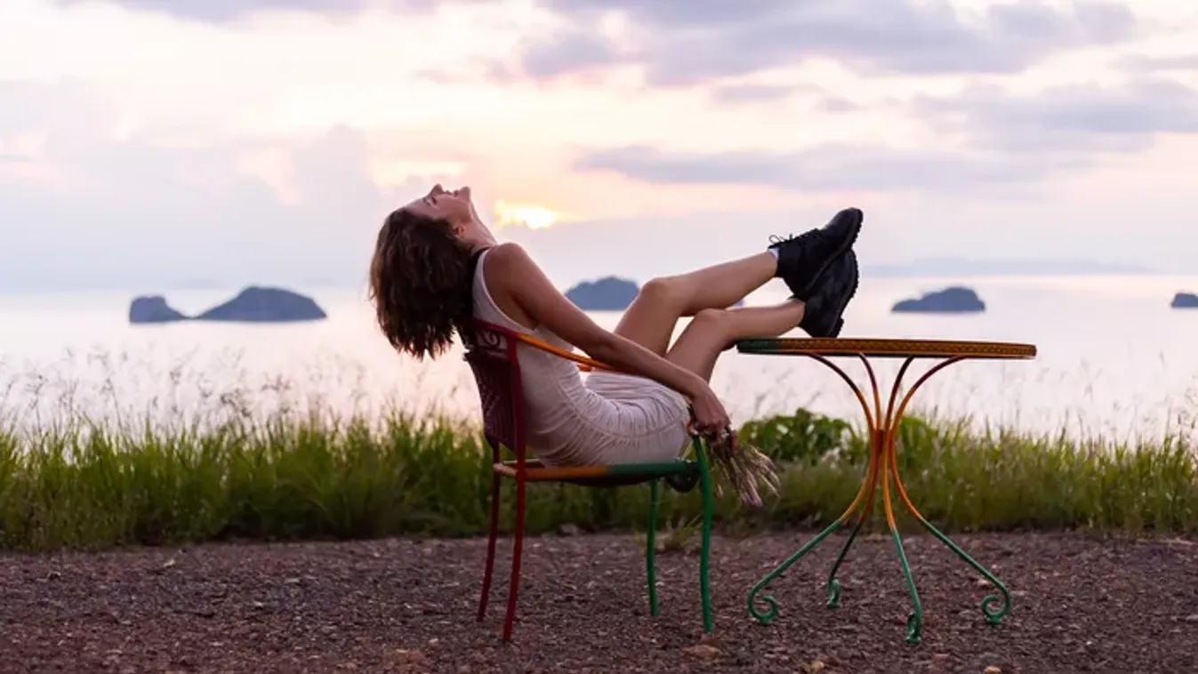 Vadiúj trend! A Z generáció csak ül és nem csinál semmit