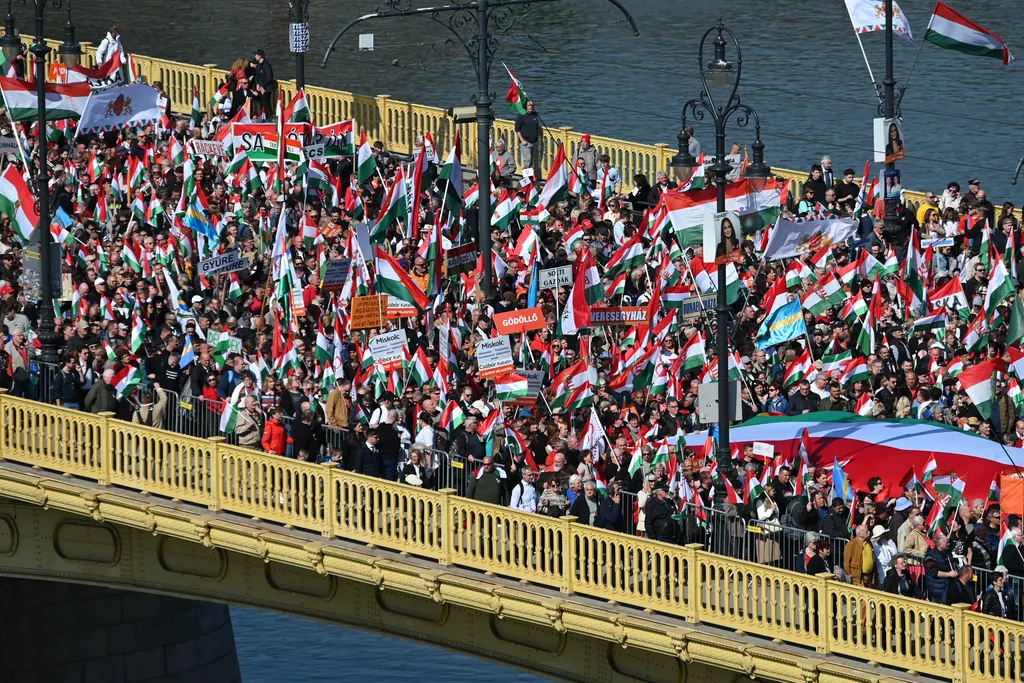 2026.03.15 _Békemenet