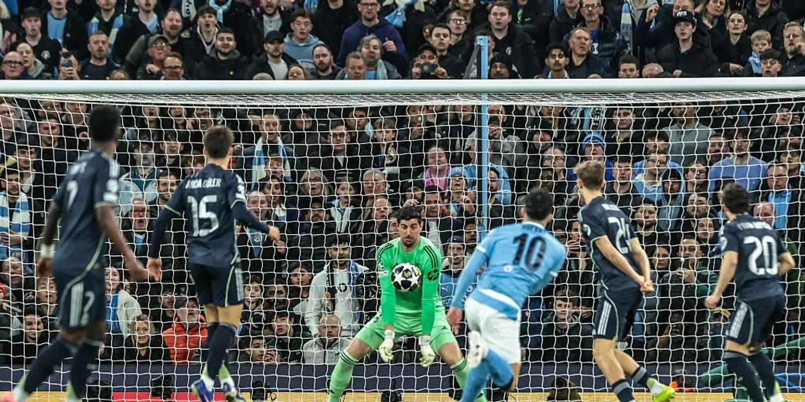 Továbbjutott, mégis aggódik a Real Madrid a BL-ben