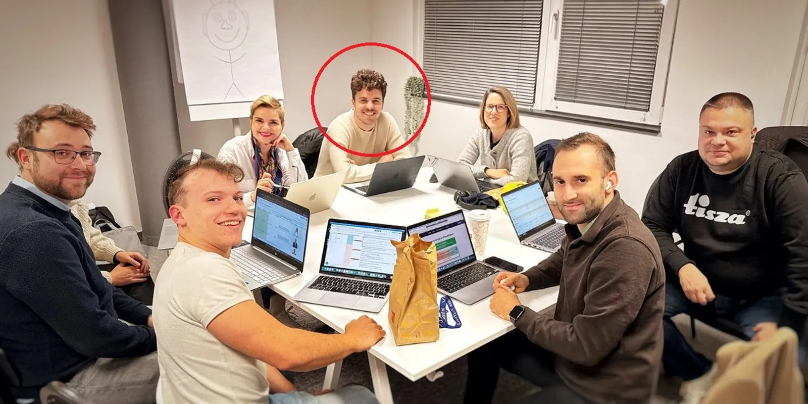 Újabb profi ukrán informatikus Magyar Péter csapatában