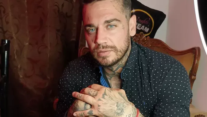 Veszélyeztetett terhes Mandula Ádám párja, így vannak most