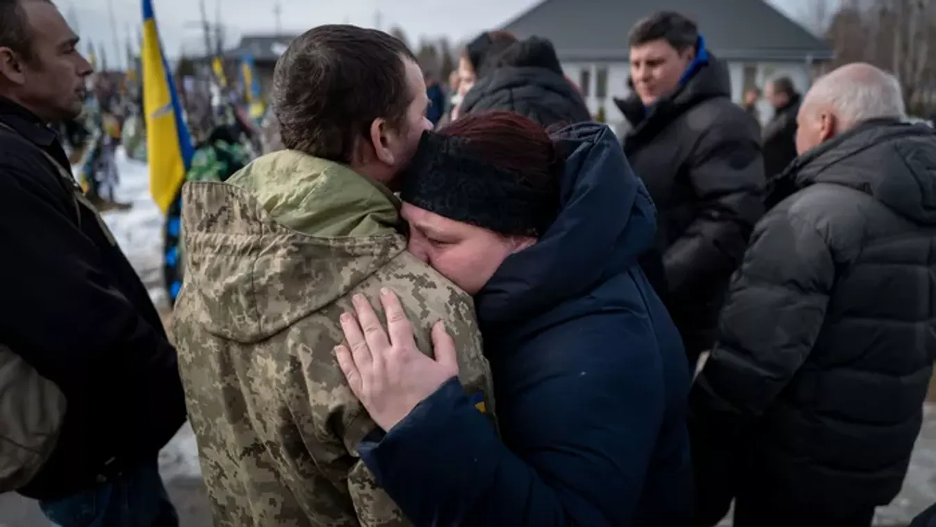 Holtan, egy zsákban kaptam vissza a fiamat a háborúból
