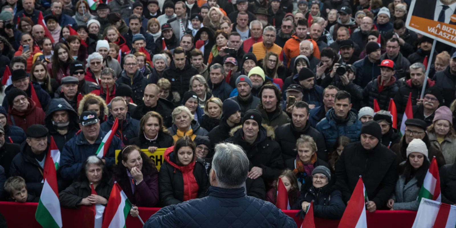 Orbán Viktor Ócsán mond beszédet, kövesd nálunk élőben!