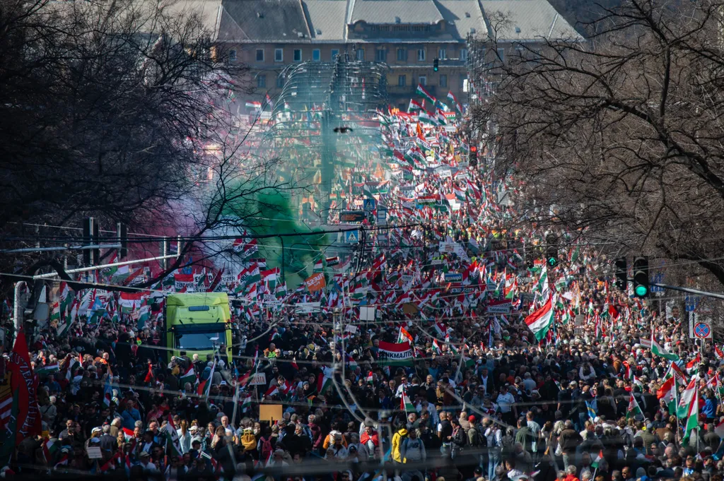 2026.03.15 _Békemenet