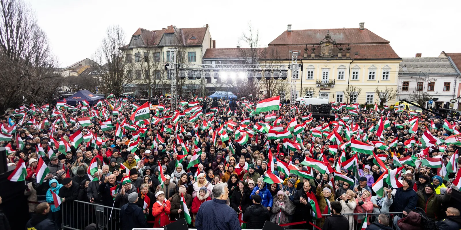 Ezért hagyta el sietve Orbán Viktor Veszprémet