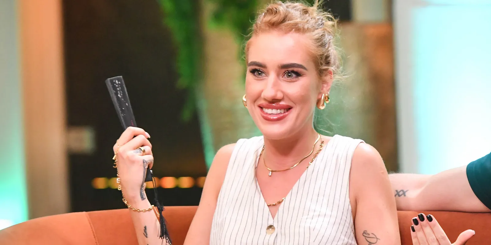 Házasság elős látásra Rebeka nagy bajba került