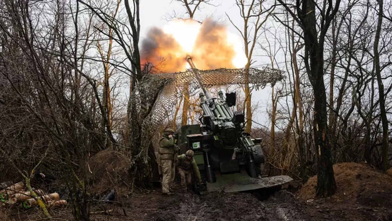 Ukrán katonáknak szánt tűzifát síboltak el helyi bűnbandák. Egész erdőket tüntettek el
