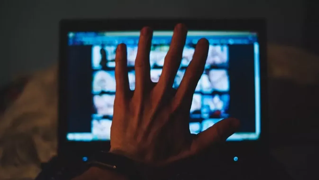 Korlátoznák az ukrán gyerekek internethasználatát a háború miatt