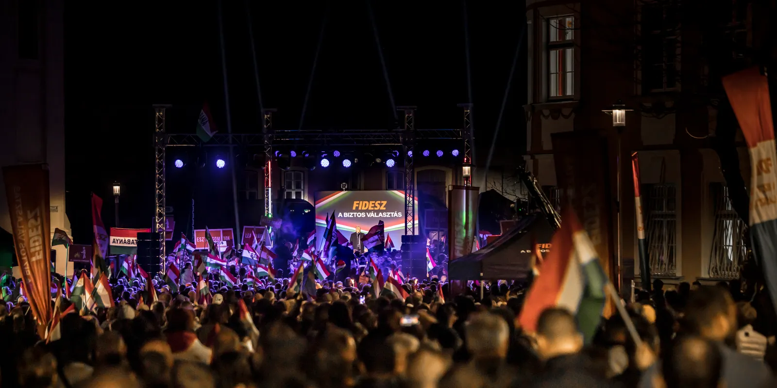  Esztergomban mindenki kíváncsi volt Orbán Viktorra - Galéria