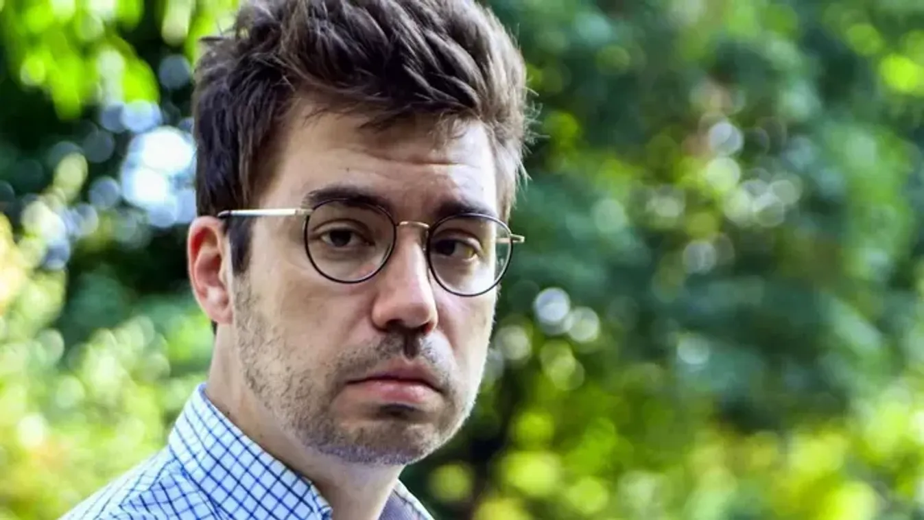 Panyi Szabolcs: Külföldi kém a Tisza Párt szolgálatában!