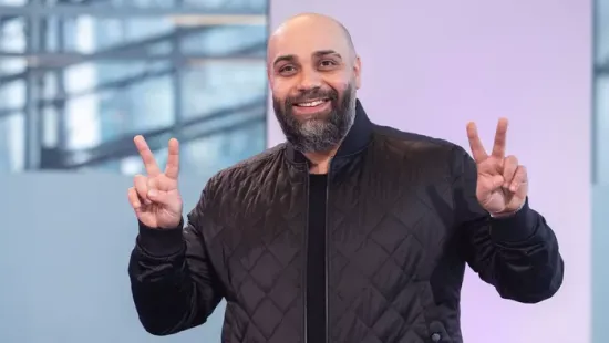 Kihívták a szomszédok a közös képviselőt Lakatos Lacira!