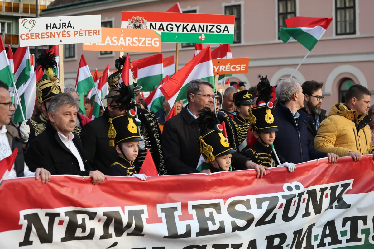 Orbán Viktor beszéde előtt 