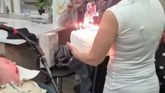 "Ő az életem legnagyobb ajándéka" - SMA Bálint 11 éves lett, így ünnepelték őt