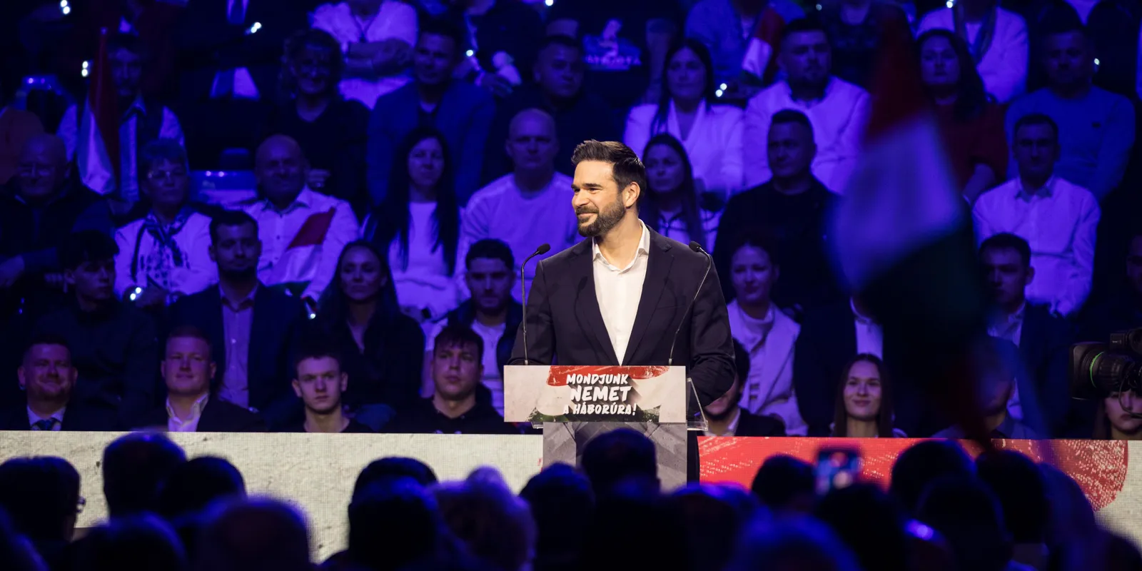 Azt üzenjük Debrecenből: Magyarországot nem lehet zsarolni!