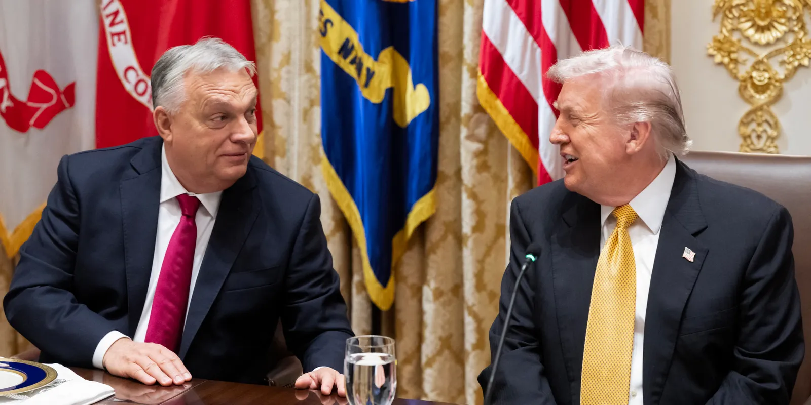 Donald Trump üzent a magyaroknak