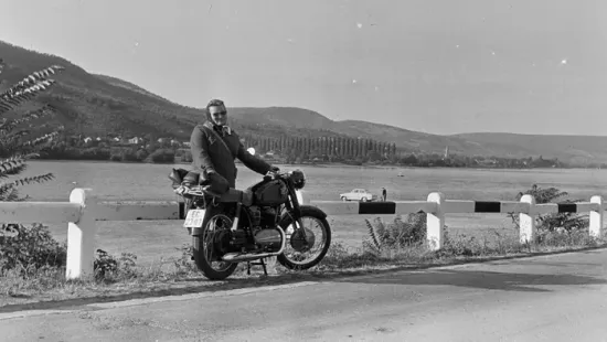 Megérkezett a motoros szezon: amikor a magyar múlt kigördül az utakra – GALÉRIA