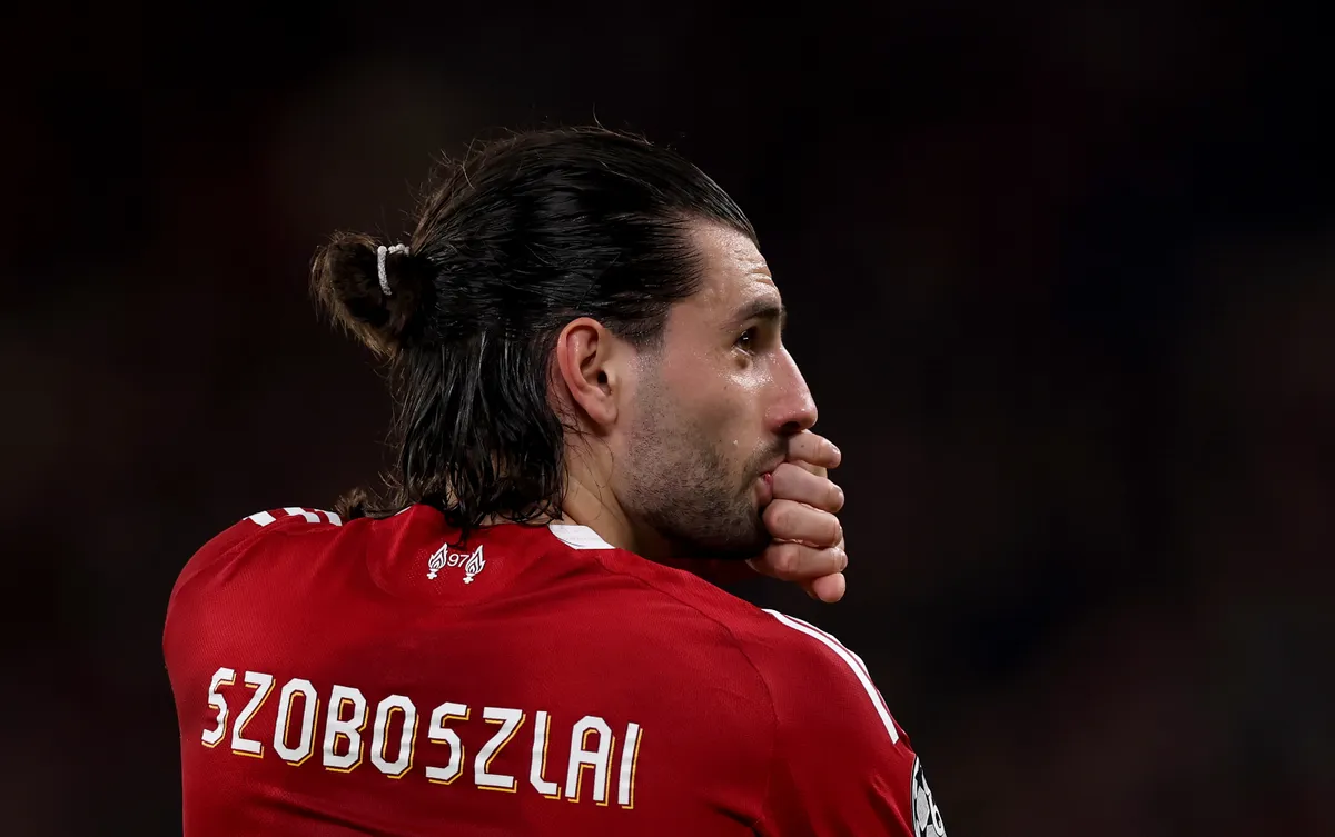 Szoboszlai Dominik a feleségének, Buzsik Borkának üzent, amikor megcsókolta a gyűrűjét