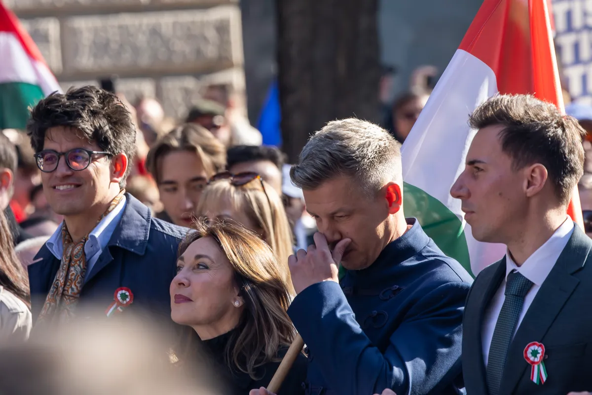 A családokat és a rezsivédelmet támadja a Tisza