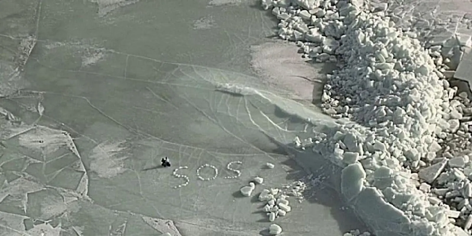 Óriási jégtáblán rekedt két német túrázó a Balti-tengeren