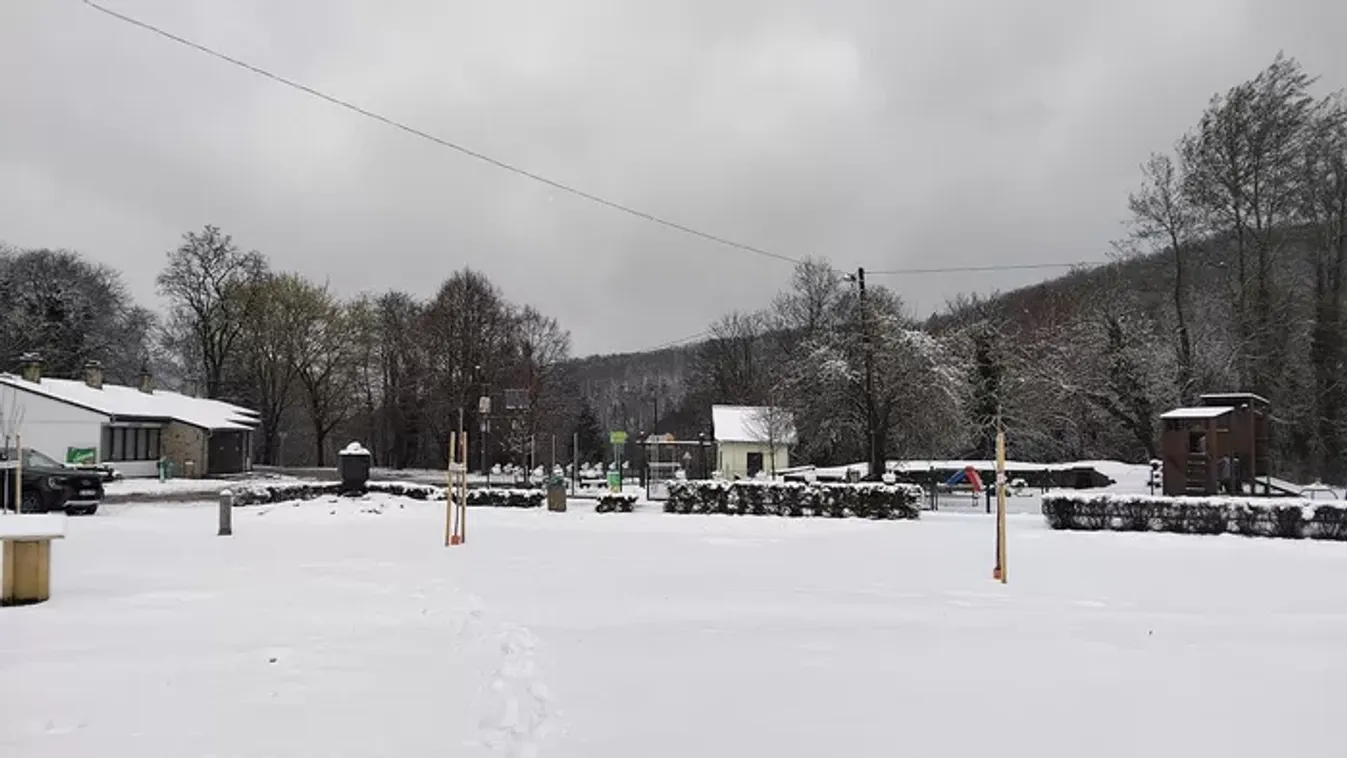 Hihetetlen havazás! Sopronnál 20 centiméteres a hó