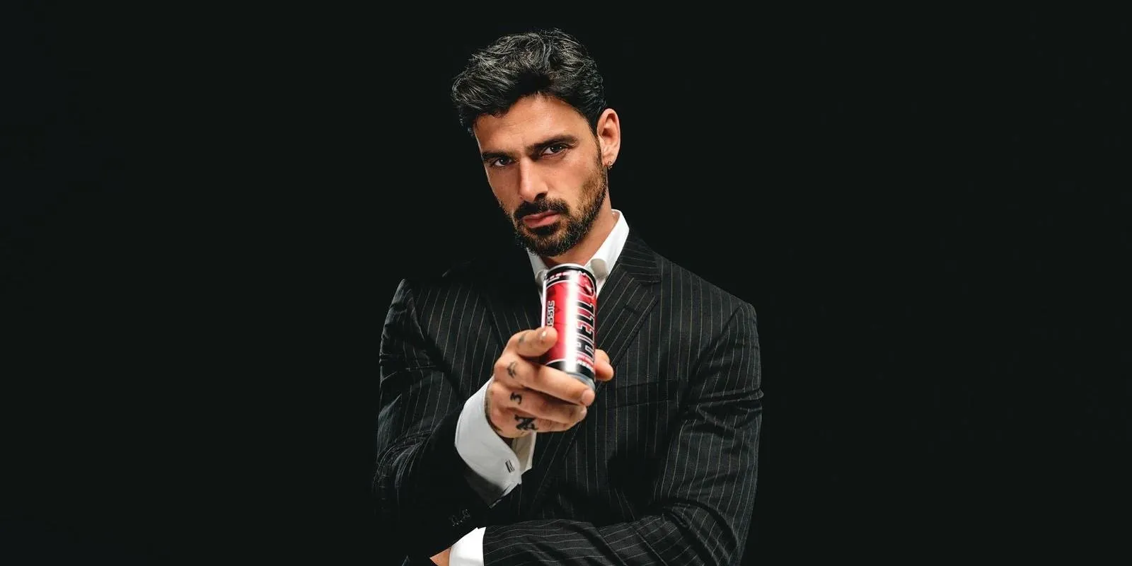 Michele Morrone közreműködésével készült a HELL új doboza