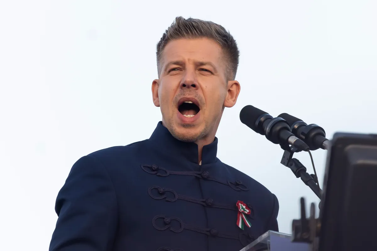 Az elemző szerint egyértelmű az együttműködés a Tisza és Kijev között