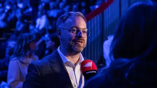 Nem hagyjuk, hogy Zelenszkij nevessen a végén