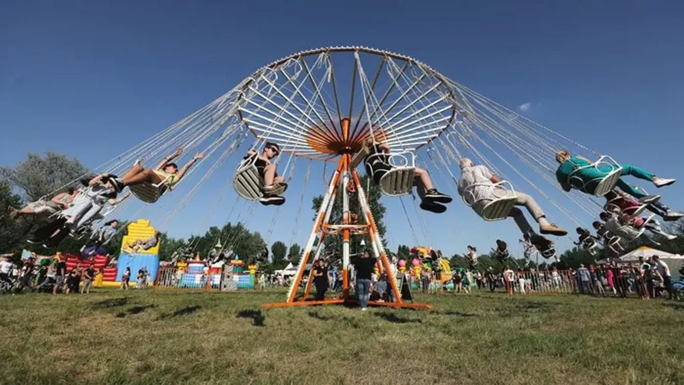 Május 1., ballagás, anyák napja: ezt érdemes tudni az előttünk álló hosszú hétvégéről