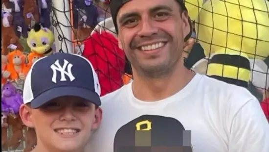 Vérfagyasztó tragédia a repülőtéren: az év apja lelőtte fiát, majd öngyilkos lett