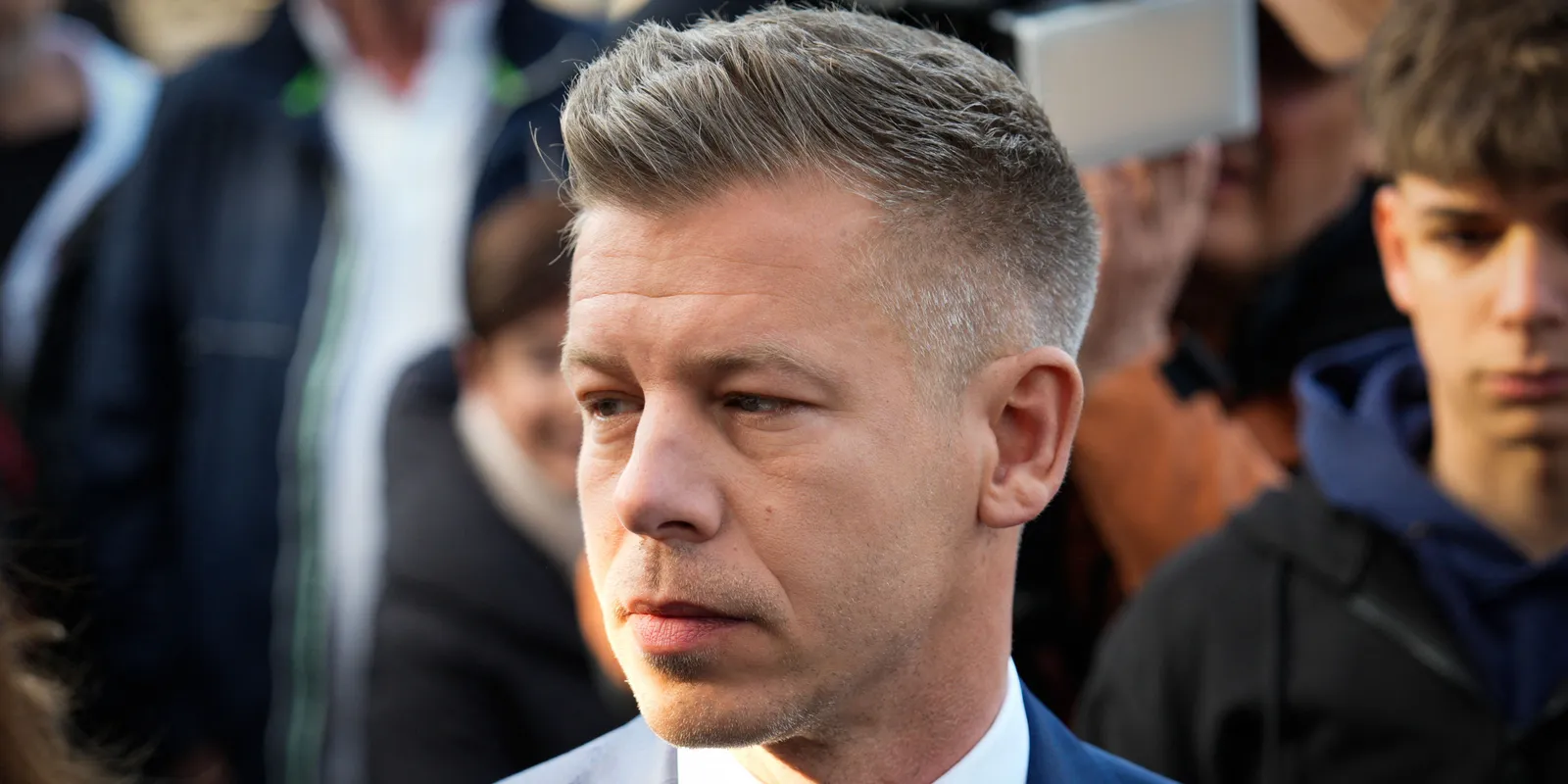 Mikor nyugszik meg Magyar Péter?