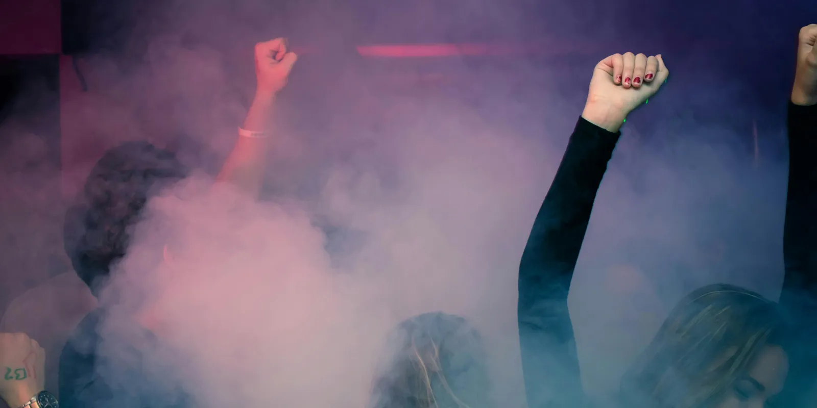 Botrányos véget ért az influenszer luxus születésnapi bulija