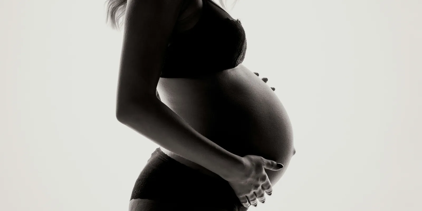 Fekete árnyak jelezték a komoly betegséget a szülésnél