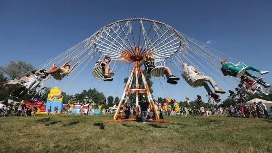 Május 1., ballagás, anyák napja: ezt érdemes tudni az előttünk álló hosszú hétvégéről