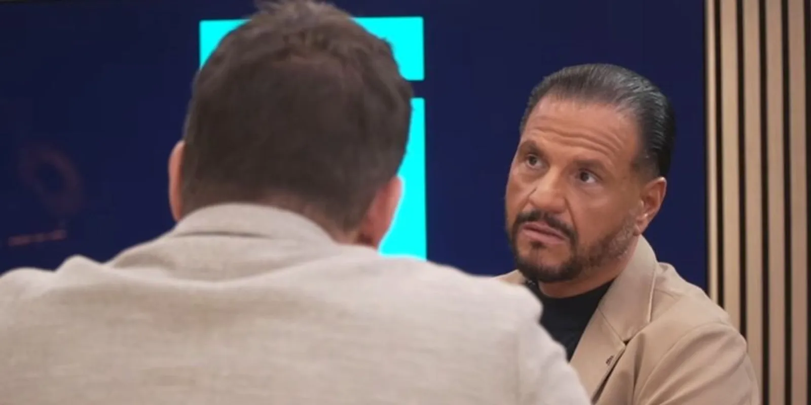 Emilio barátjaként tekintett menedzserére, mégis meglopták