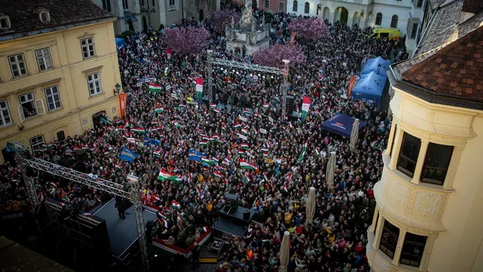 Orbán Viktor országjárása: bámulatos embertömeg gyűlt össze