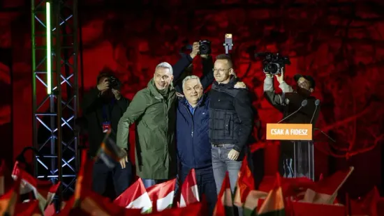 A Fidesznek többsége lesz az új parlamentben – mondta az amerikai közvélemény-kutató