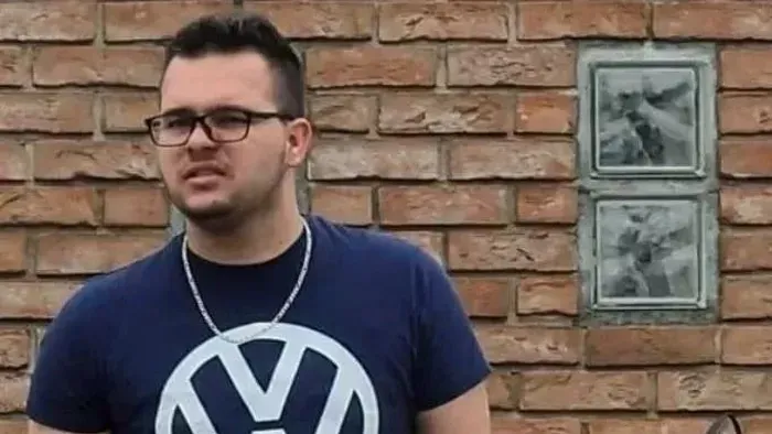 Árulja házát a debreceni autóbaleset áldozatának családja