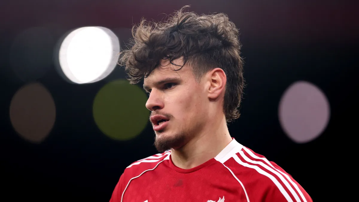 Kerkez Milos egy szerb énekesnőnek csaphatja a szelet