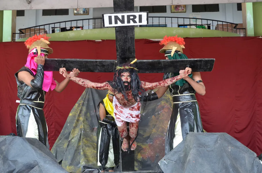 nagypéntek galéria