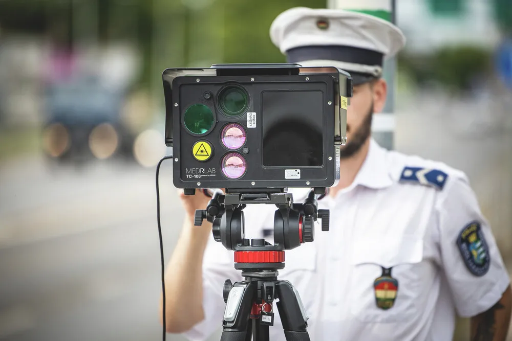 Jön a Speedmarathon, itt mérnek sebességet az országban a rendőrök.