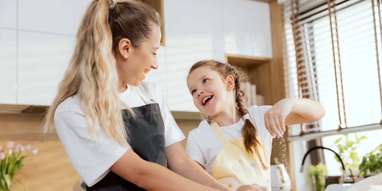 Így lesz passzentos a tepsiben a tészta, fantasztikus ez a trükk